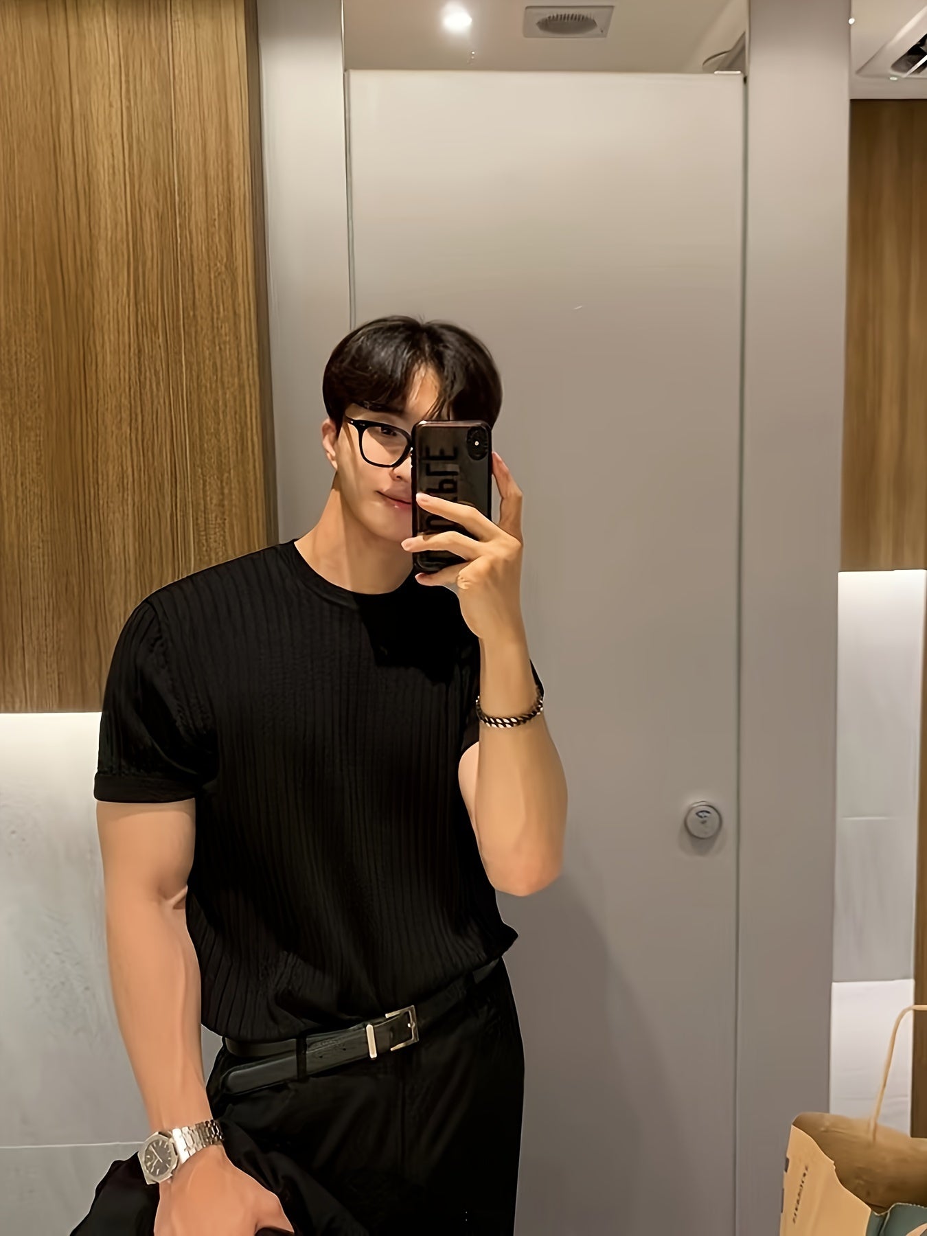 Camisa Suéter de malha masculino liso com gola redonda