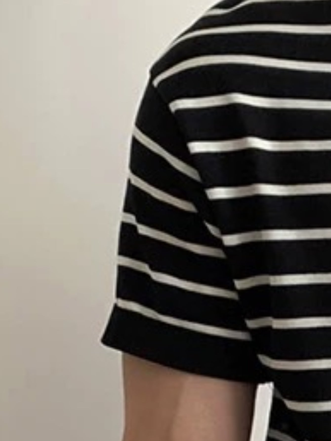 Camiseta masculina clássica listrada de malha - gola redonda