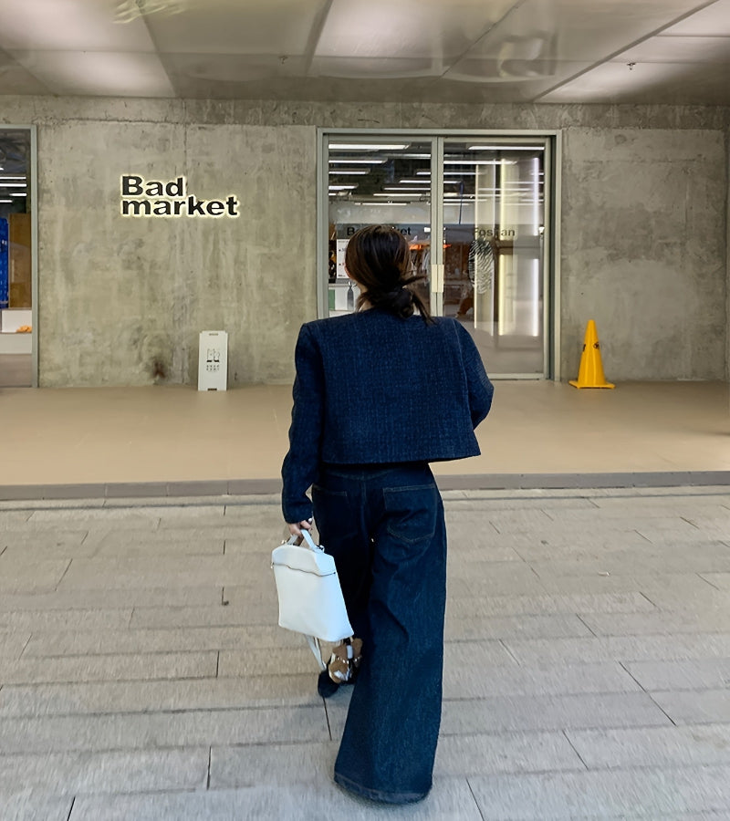 Casaco Curto Chique – Elegância Atemporal com Inspiração Vintage