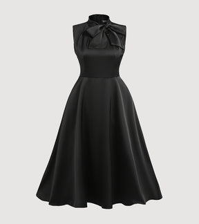 Look Quando telefone toca – Vestido midi preto com gola de laço