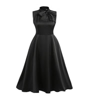Look Quando telefone toca – Vestido midi preto com gola de laço