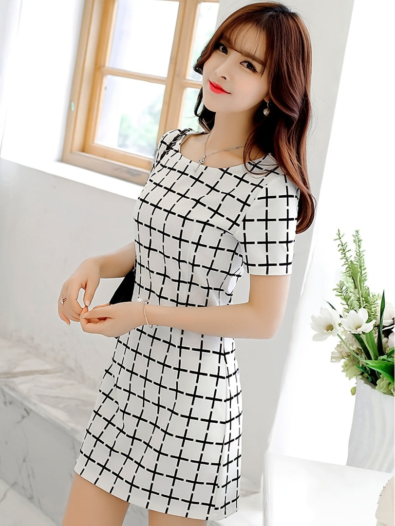 Vestido longo de malha justo com manga curta e estampa xadrez
