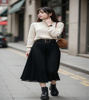 Look Inverno Coreano  –  Suéter Gola Alta Casual + Saia Elanca Plissada Midi