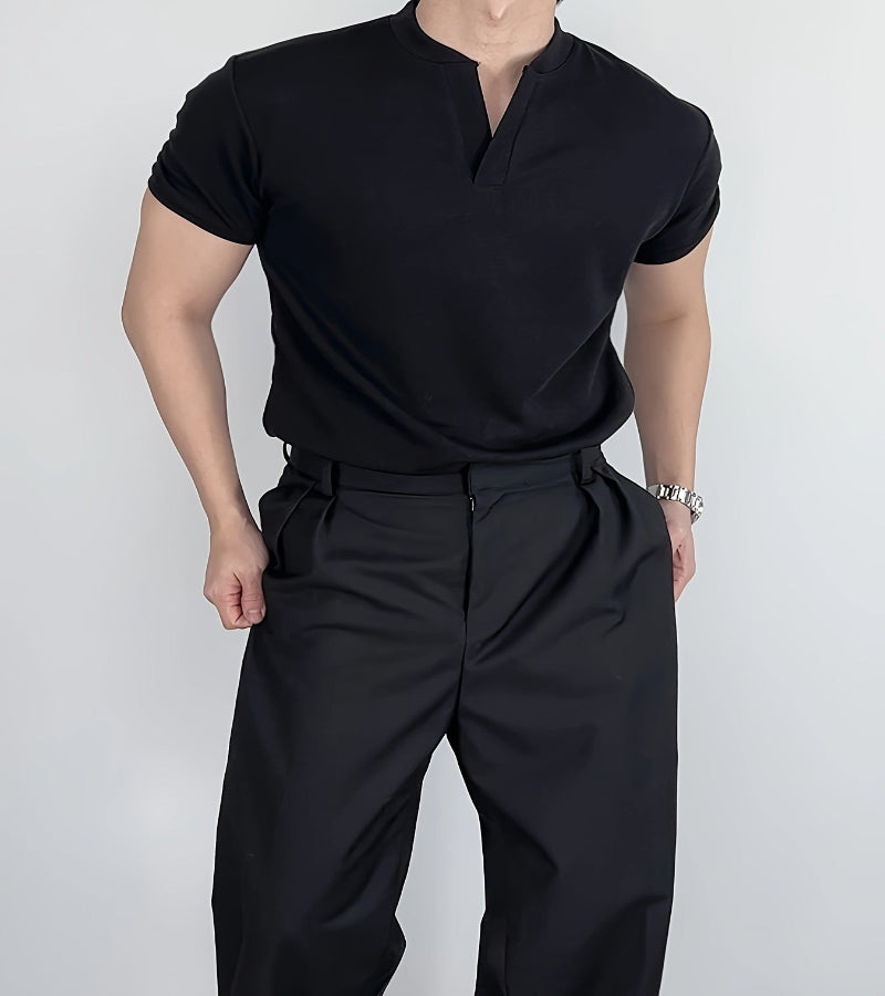 Camisa masculina com decote em V Ultra-Dry