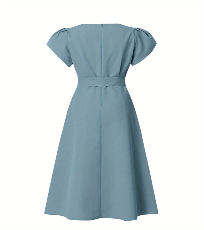 Vestido Elegante com Decote em V e Linha A