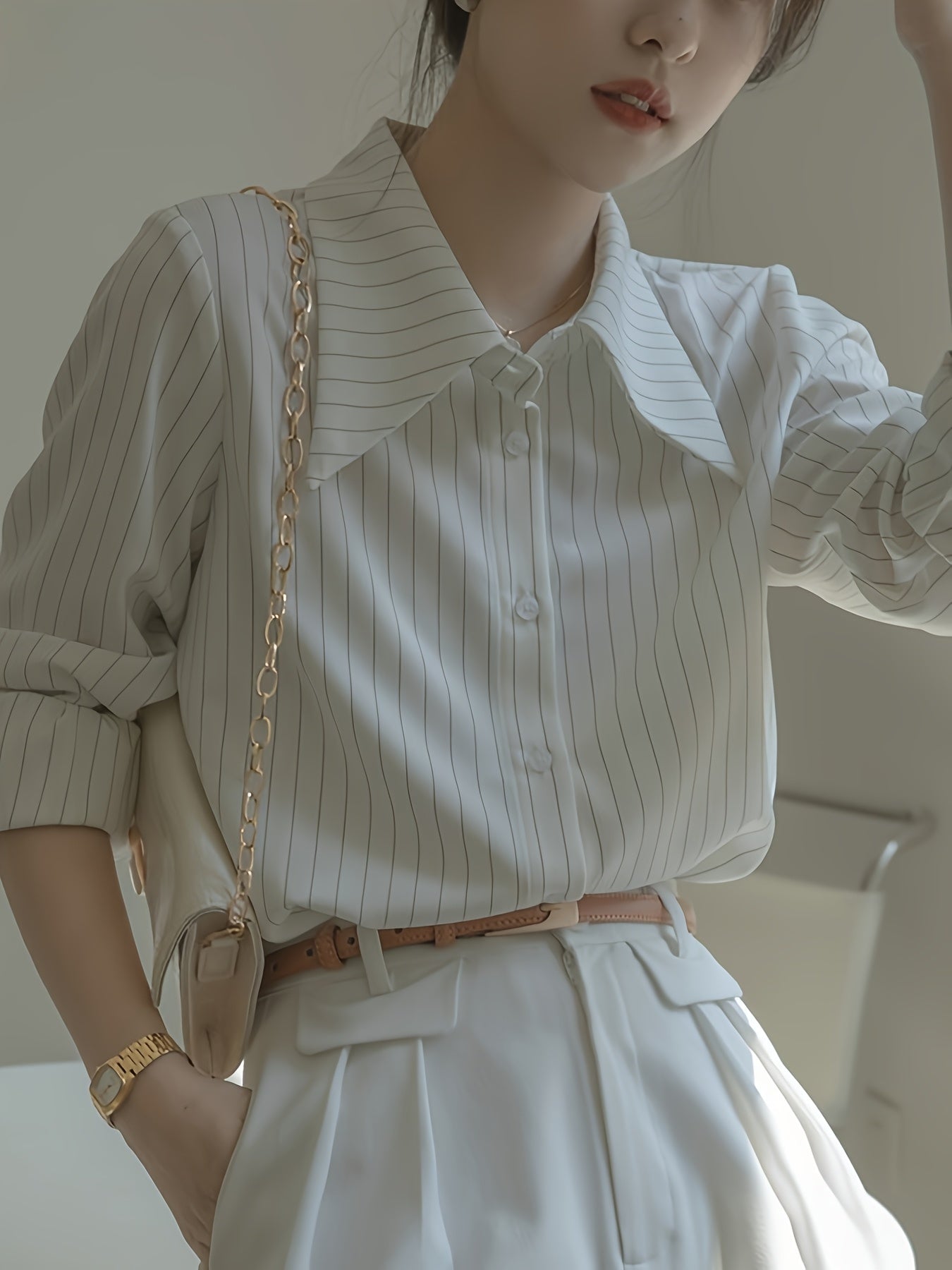 Camisa de manga comprida listrada, gola de lapela