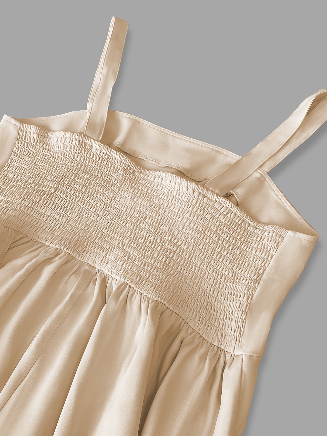 Conjunto plus size feminino plissado. Vestido e terno jaqueta 2 peças