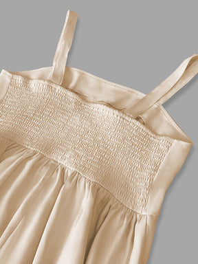 Conjunto plus size feminino plissado. Vestido e terno jaqueta 2 peças