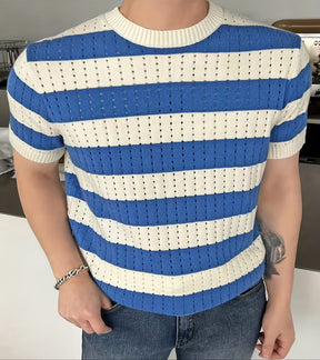Camisa casual listrado, gola redonda, manga curta
