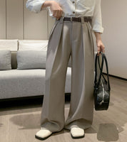 CALÇA CINTURA ALTA COM RECORTE EVASÊ - LOOK “LINHA REFINADA"