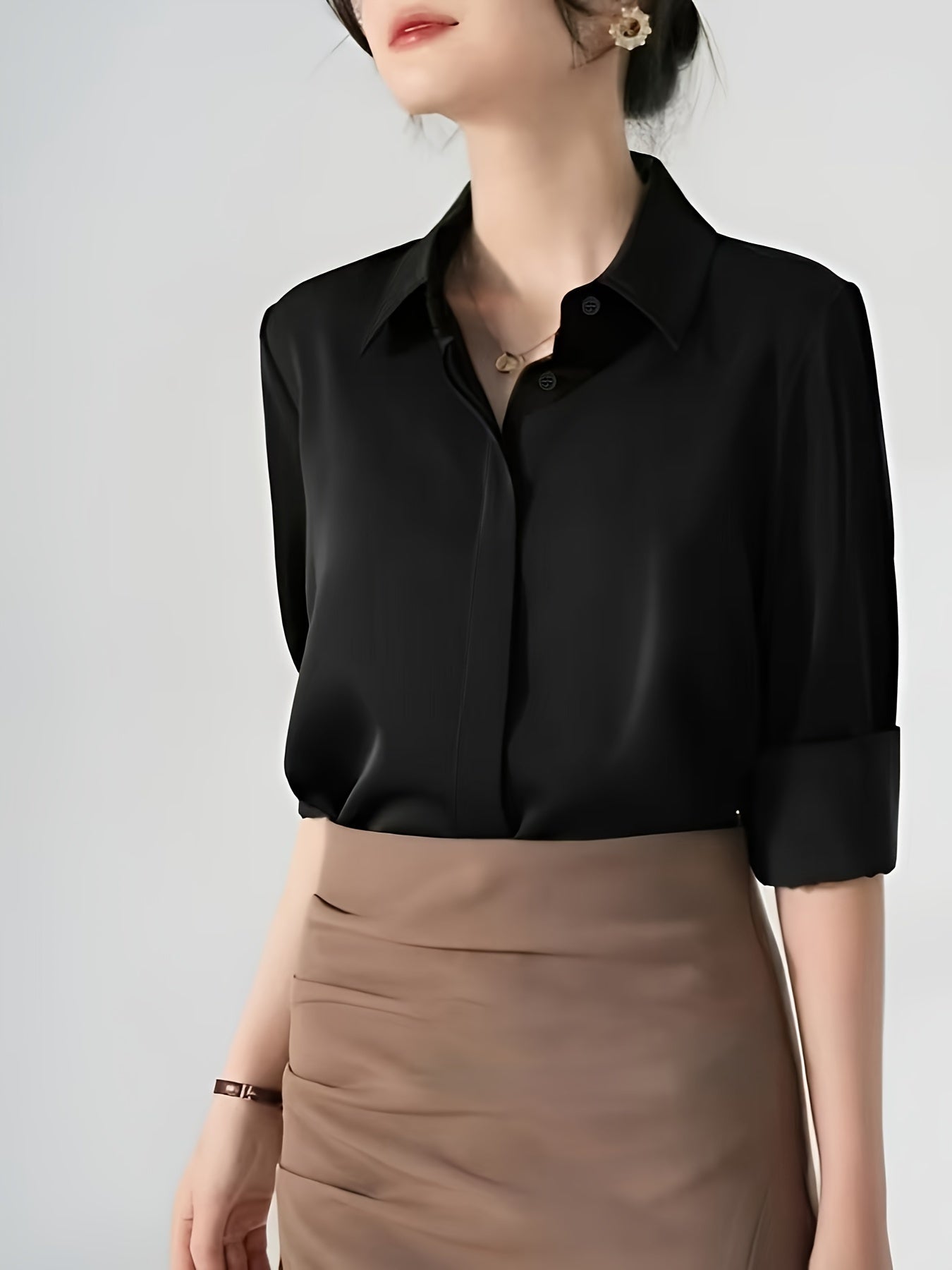 Camisa de botão frontal ,elegante de lapela de  manga comprida