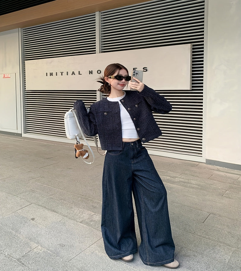 Casaco Curto Chique – Elegância Atemporal com Inspiração Vintage