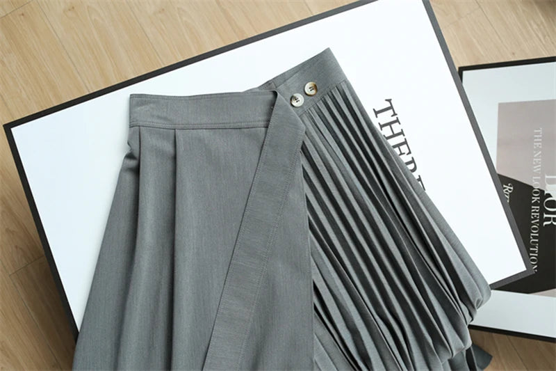 Look Kim You Jung (Rainha das lagrimas) - Saia Midi Irregular  e Cropped Vinho