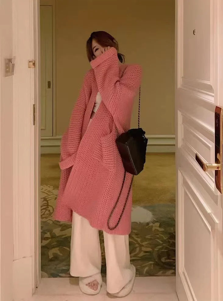 Cardigã Longo em Malha com Bolsos
