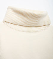 Look Garota Forte Bong-soon – Colete Curto Tricotado com Gola Alta