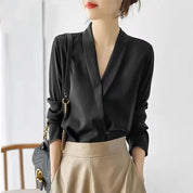 Blusa elegante em seda cetim