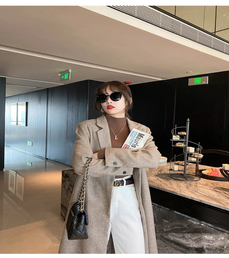 SUÉTER DE INVERNO COM GOLA FALSA - LOOK “ENTRE ESTAÇÕES”