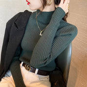 SUÉTER DE INVERNO COM GOLA FALSA - LOOK “ENTRE ESTAÇÕES”