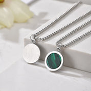 Colar com pingente verde de aço inoxidável