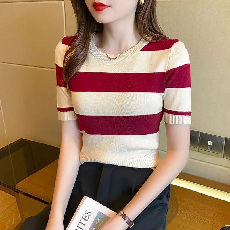Cropped Versão Coreana Slimming Suave Listrado