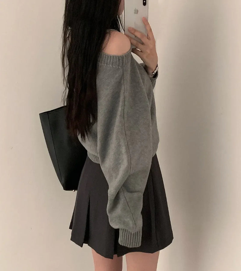 Blusa Suéter Estilo Coreano Chique com Ombros de Fora