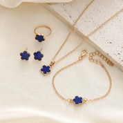 Conjunto de Joias Luxo Floral – Colar, Pulseira e Anel Femininos