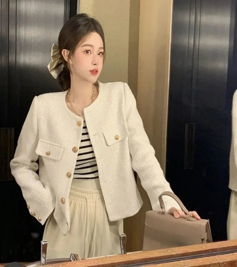 Look Cardigan Feminino de Lã – Elegância e Conforto em Todas as Estações