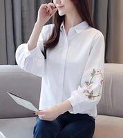 Camisa Bordada com Gola Polo e Manga 3/4