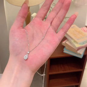 Colar gota d'água, elegante e luxuoso, de zircônias