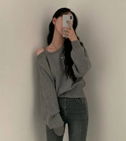 Blusa Suéter Estilo Coreano Chique com Ombros de Fora