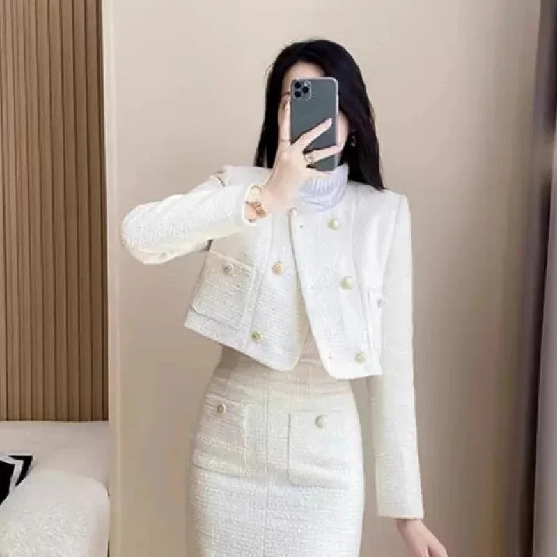Conjunto Tweed com Jaqueta Curta e Saia - Look Elegância Profissional