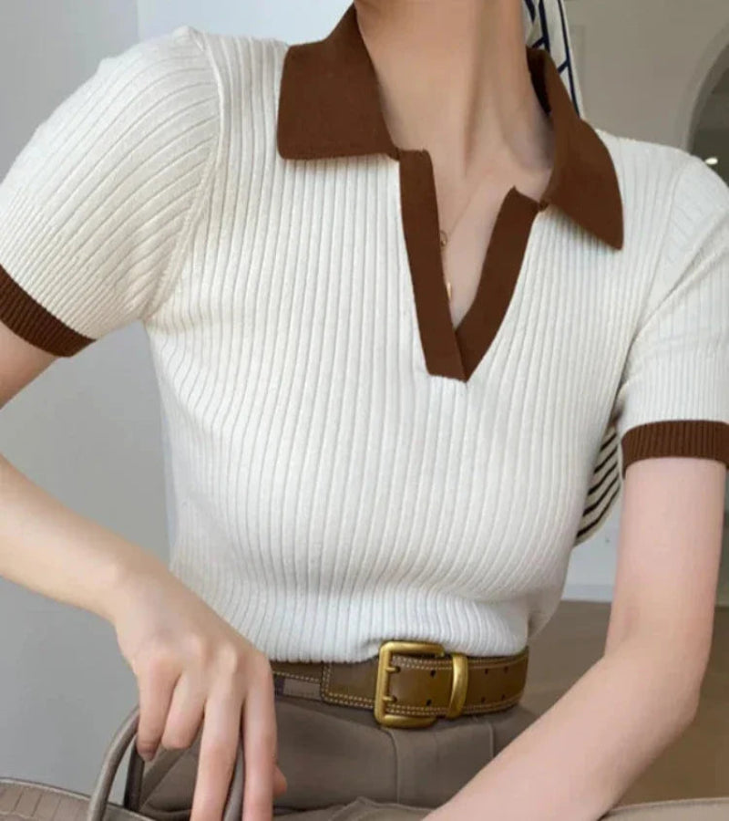 Camiseta Feminina Canelada Manga Curta  Gola Polo - Serenité