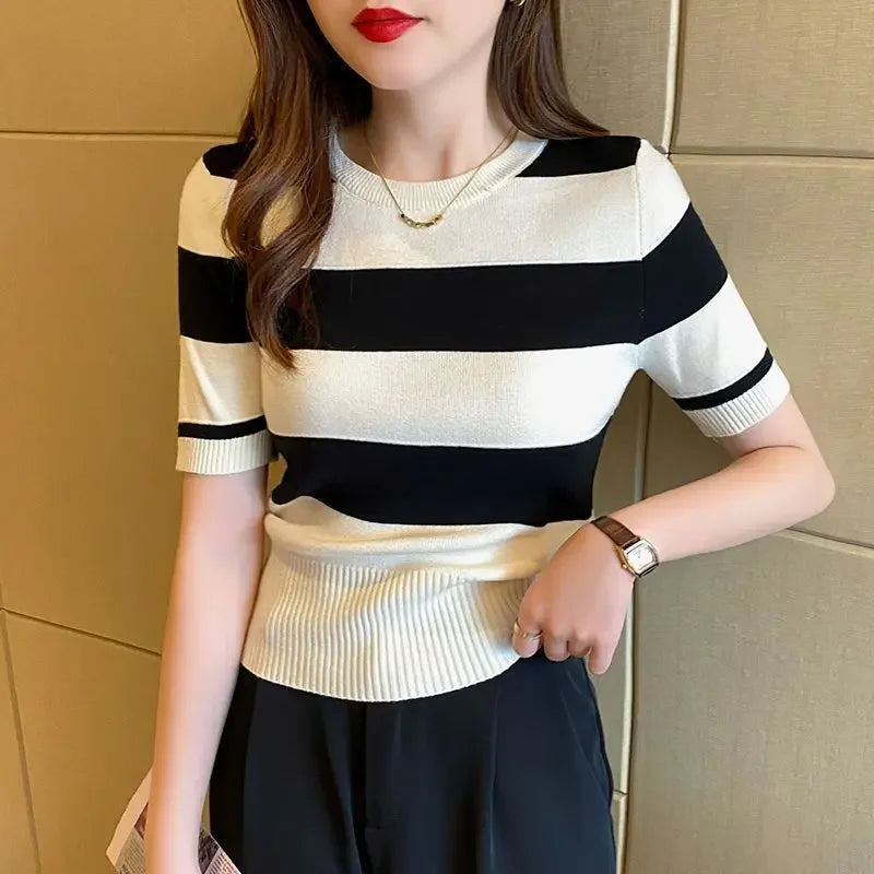 Cropped Versão Coreana Slimming Suave Listrado