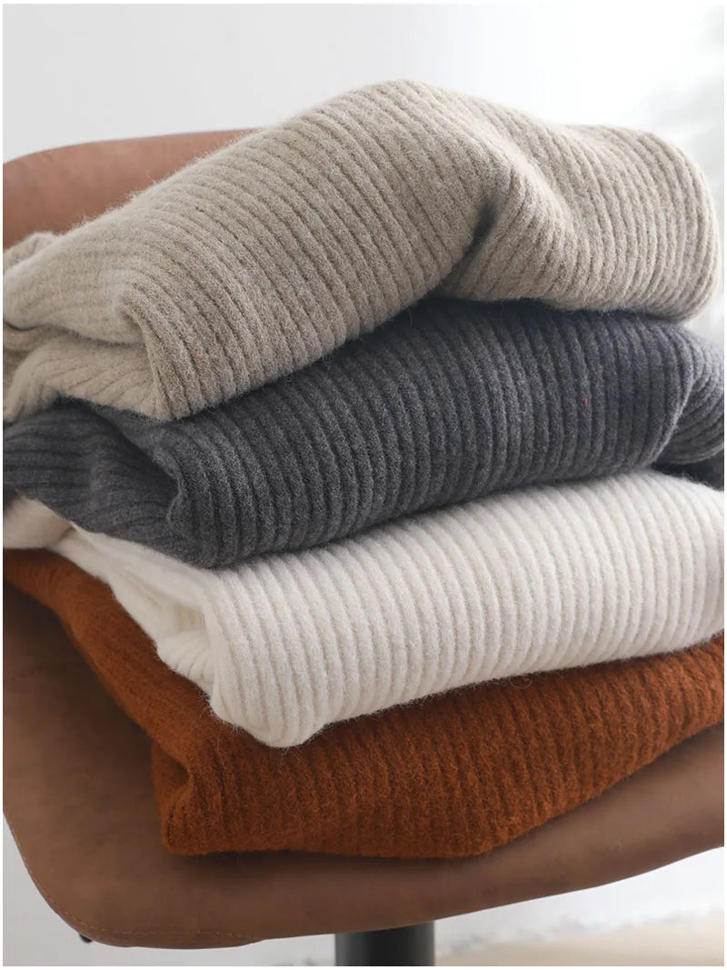 Suéter Gola Alta Feminino Casual - Inverno Elegante