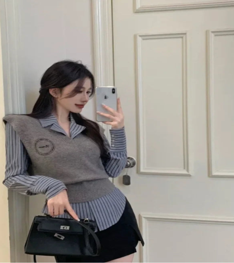 Conjunto de duas peças de suéter e colete de malha feminino estilo preppy