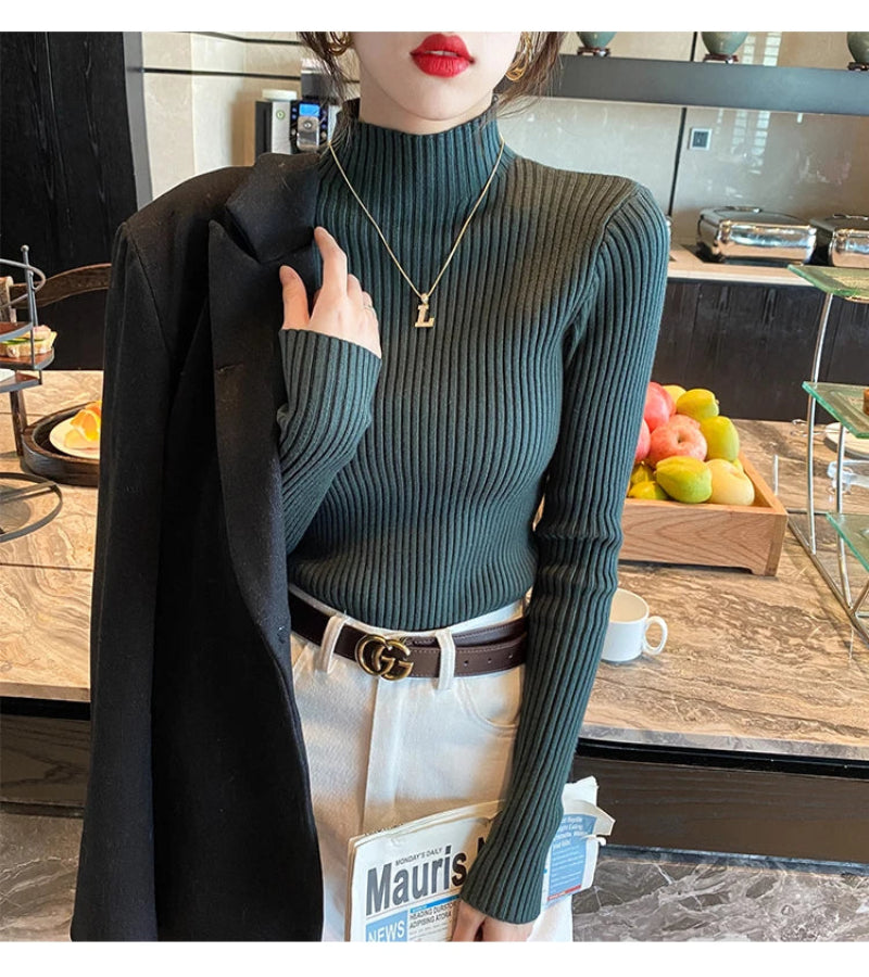 SUÉTER DE INVERNO COM GOLA FALSA - LOOK “ENTRE ESTAÇÕES”