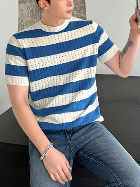 Camisa casual listrado, gola redonda, manga curta
