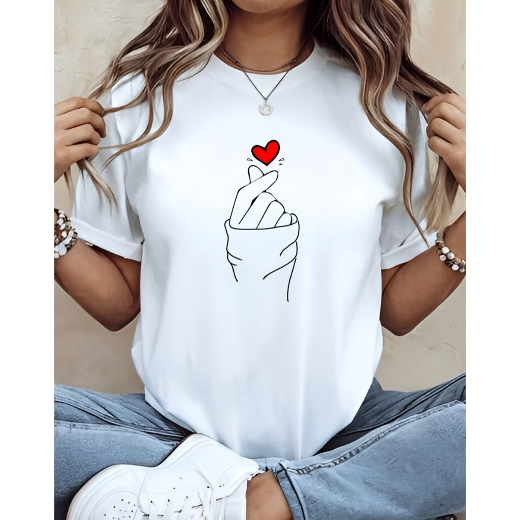 T-shirt Unissex Lisa 100% Algodão Estilo Soltinha Casual Verão Figa Coração