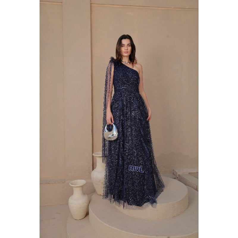 vestido brilhoso esmeralda elegante un hombro luxouso ideal para festas  madrinhas convidadas formandas noivas