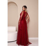 vestido de madrinha manga capa brilhoso decote V ideal para festas formandas