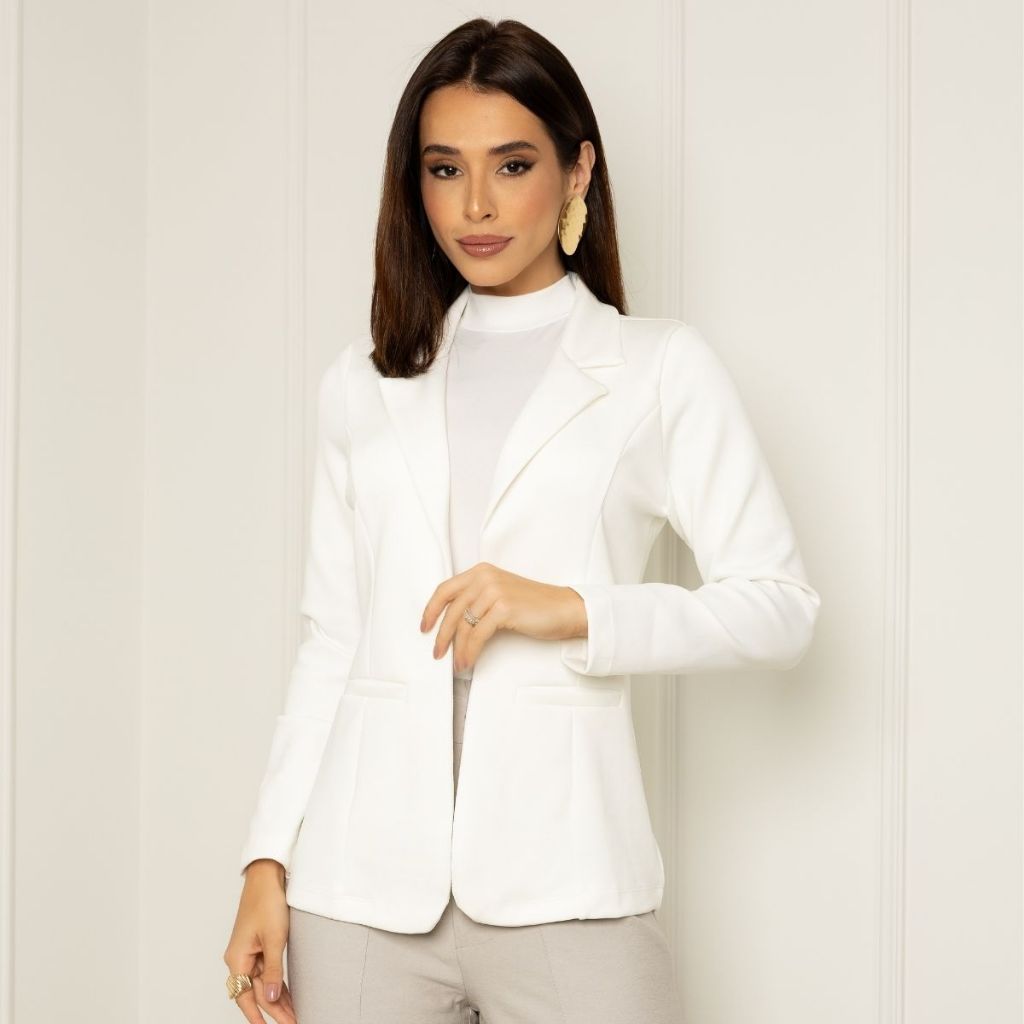 Blazer Social Feminino Elegante Atemporal Sobretudo Acinturado Casual