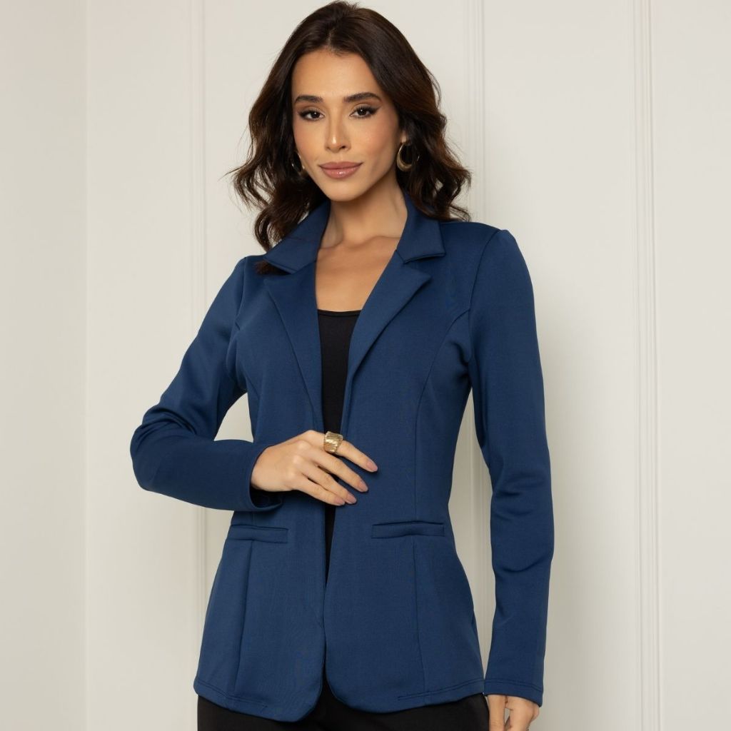 Blazer Social Feminino Elegante Atemporal Sobretudo Acinturado Casual