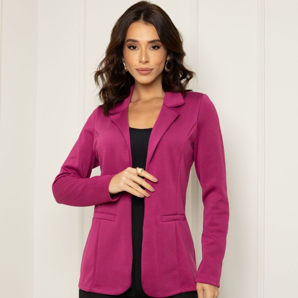 Blazer Social Feminino Elegante Atemporal Sobretudo Acinturado Casual