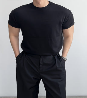 Camiseta masculina de poliéster com gola redonda -  manga curta e cor sólida