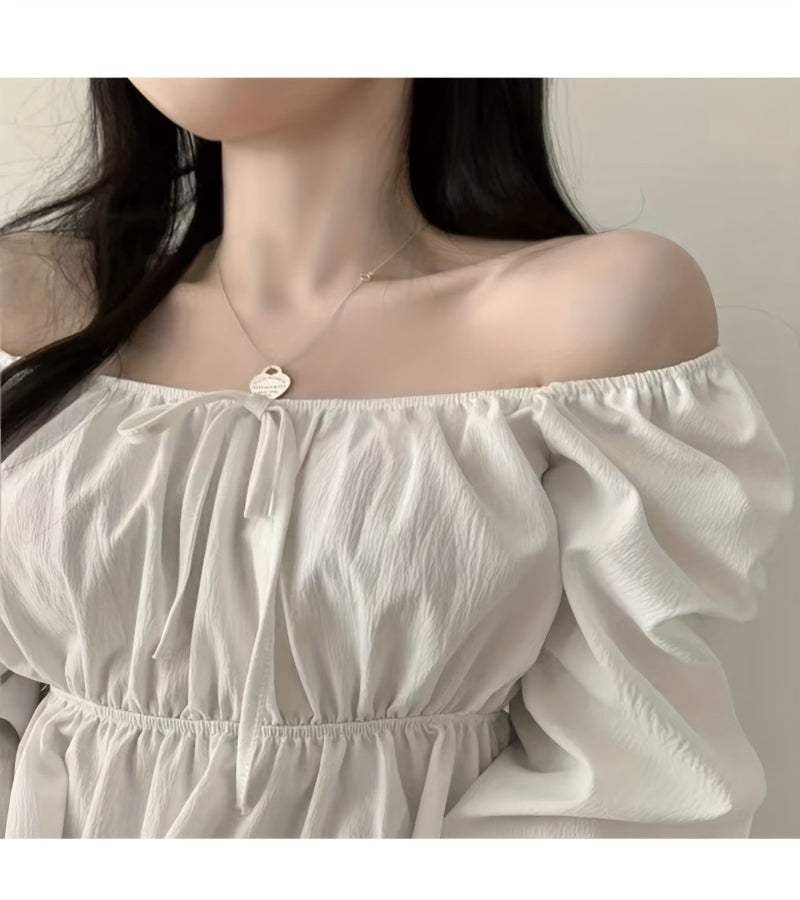 Camisa Solta de Ombro Caído com Cintura Marcada e Mangas Sino com Babados – Sofisticação e Leveza no Estilo Coreano