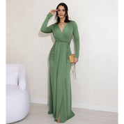 Vestido de Festa Longo Drapeado com Fenda e Manga Longa para Madrinha