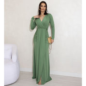 Vestido de Festa Longo Drapeado com Fenda e Manga Longa para Madrinha